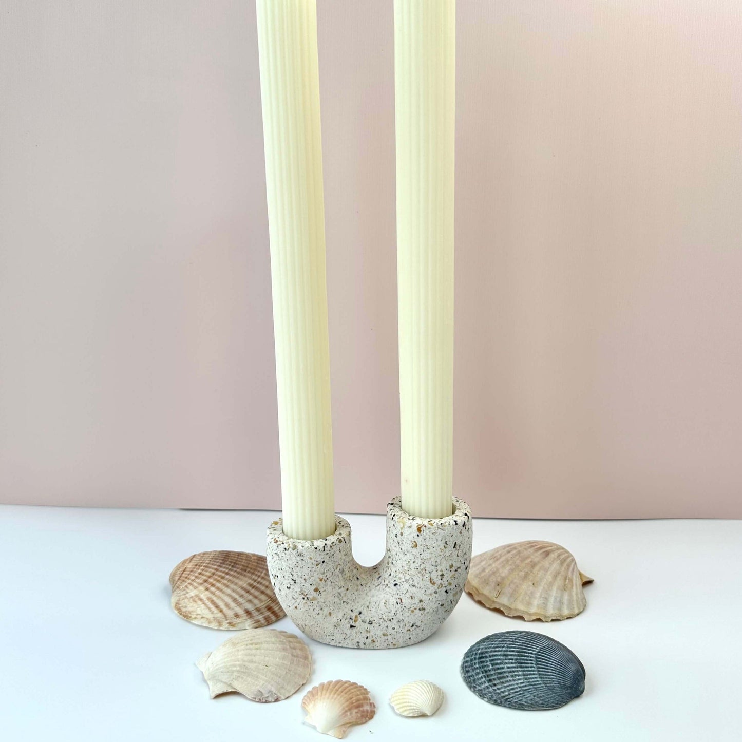 Duo Candlestick holder made with sand and shells and a white base